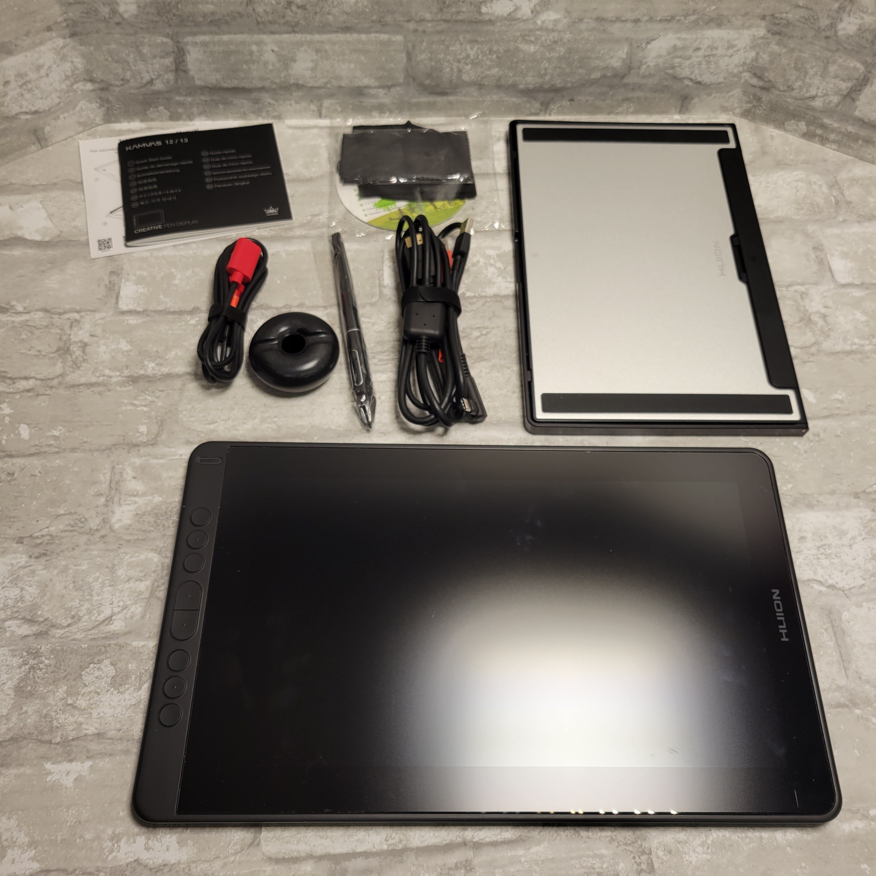 Huion Kamvas 13 Graphics Drawing Pen Tablet (8051245842670)